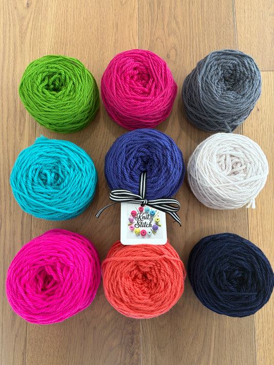 Cartwheel Solid Yarn- Bulky Weight #5